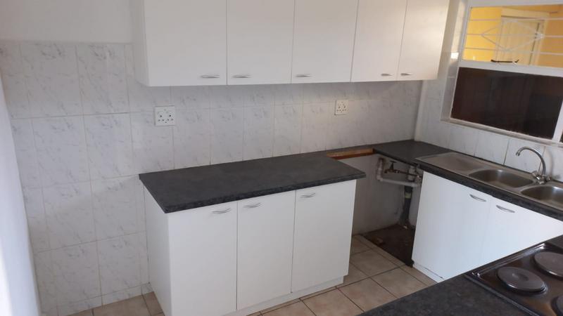 To Let 1 Bedroom Property for Rent in Parow Western Cape